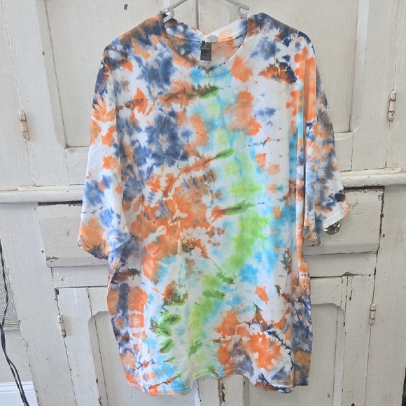 Handmade Tie-Dye T-Shirt - Picture 1 of 1